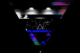 Triangle Glitch 19901005
